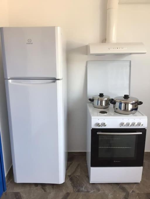 80 τ.μ. δίπλα από την θάλασσα στην ελιά. Apartment *