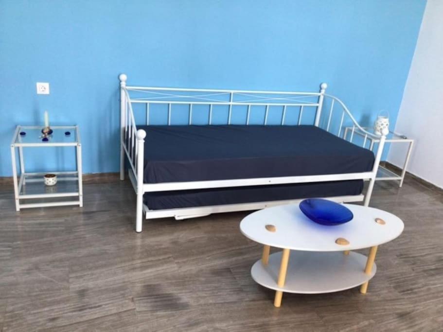 80 τ.μ. δίπλα από την θάλασσα στην ελιά. Apartment Elia (Laconia)