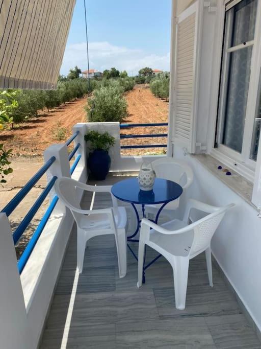 Apartment 80 τ.μ. δίπλα από την θάλασσα στην ελιά. Elia (Laconia)
